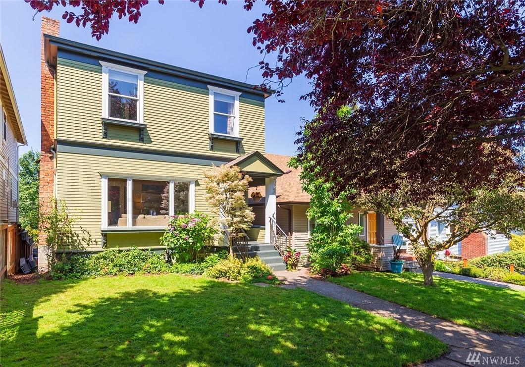 2425 2nd Ave - Photo 1