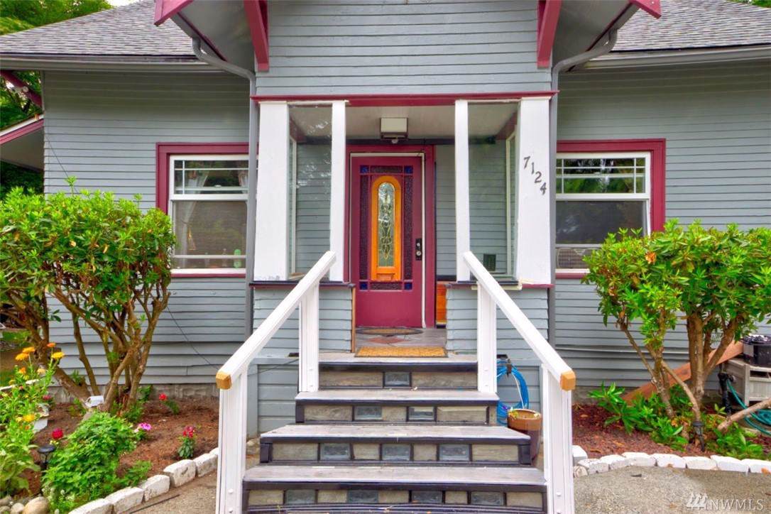 7124 Olympic Dr - Photo 1