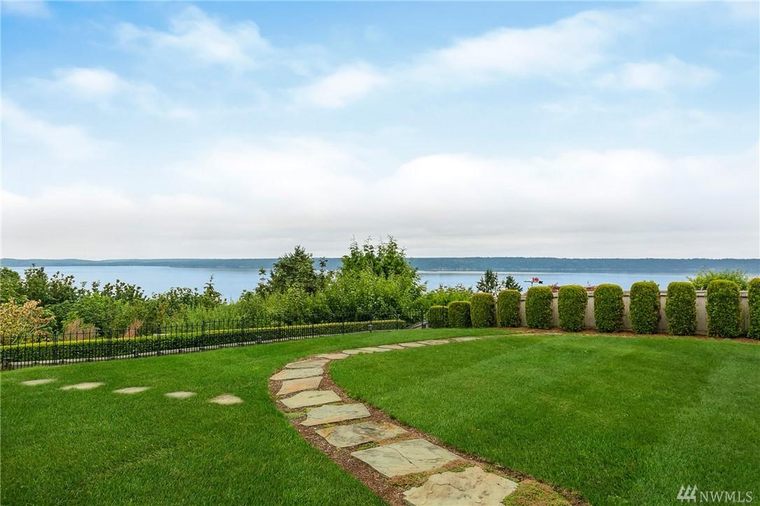 12885 Shorecrest Dr - Photo 1