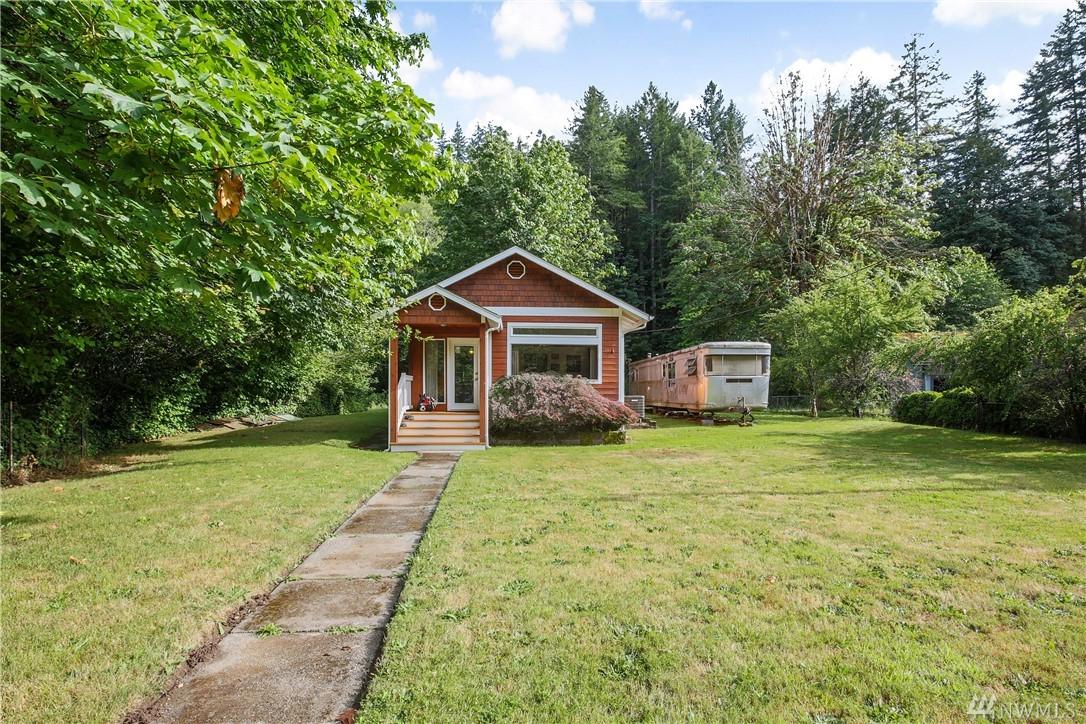 111 River Rd - Photo 1
