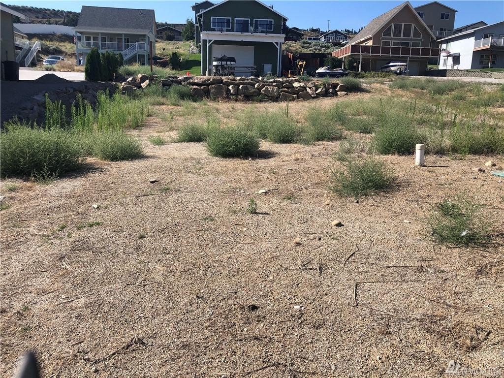 245 Marine View Dr - Photo 1