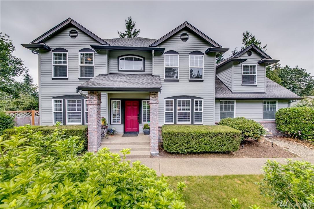 520 208th Ave - Photo 1
