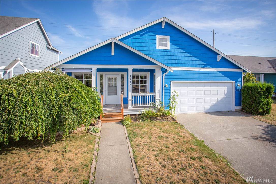 1413 Spruce St - Photo 1