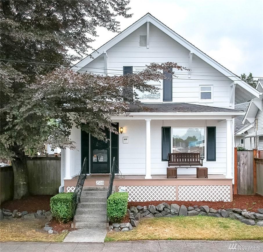 2510 10th St - Photo 1