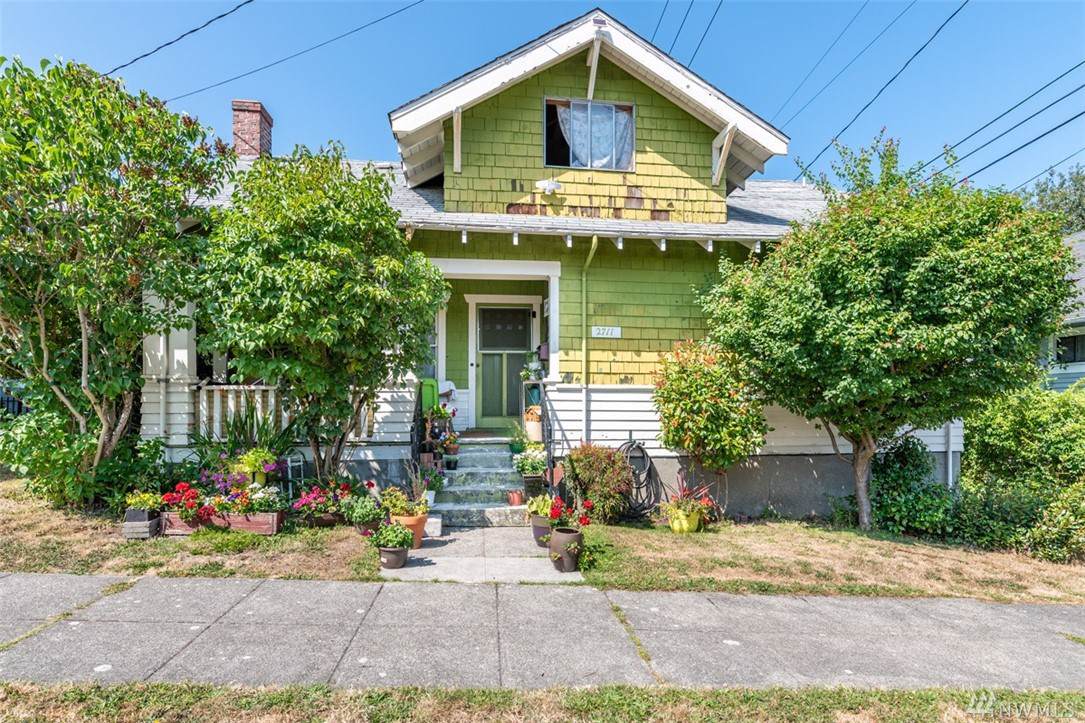 2711 17th St - Photo 1