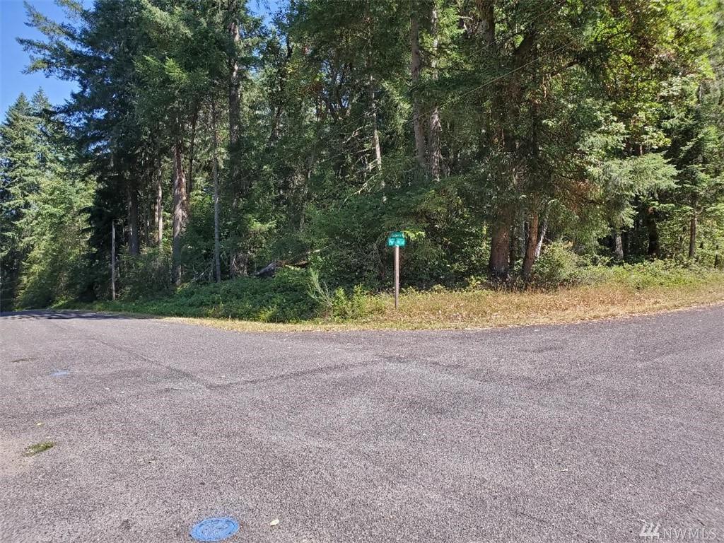 10524 Suncrest Dr - Photo 1