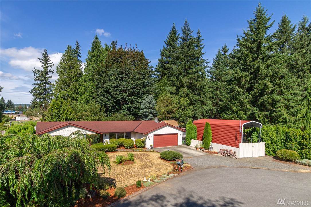 8928 44th Dr - Photo 1