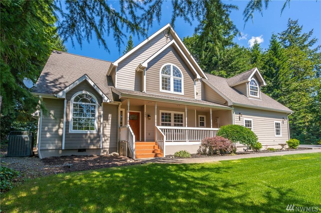 204 Alderwood Dr - Photo 1
