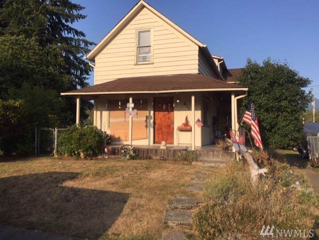 411 Wabash Ave - Photo 1