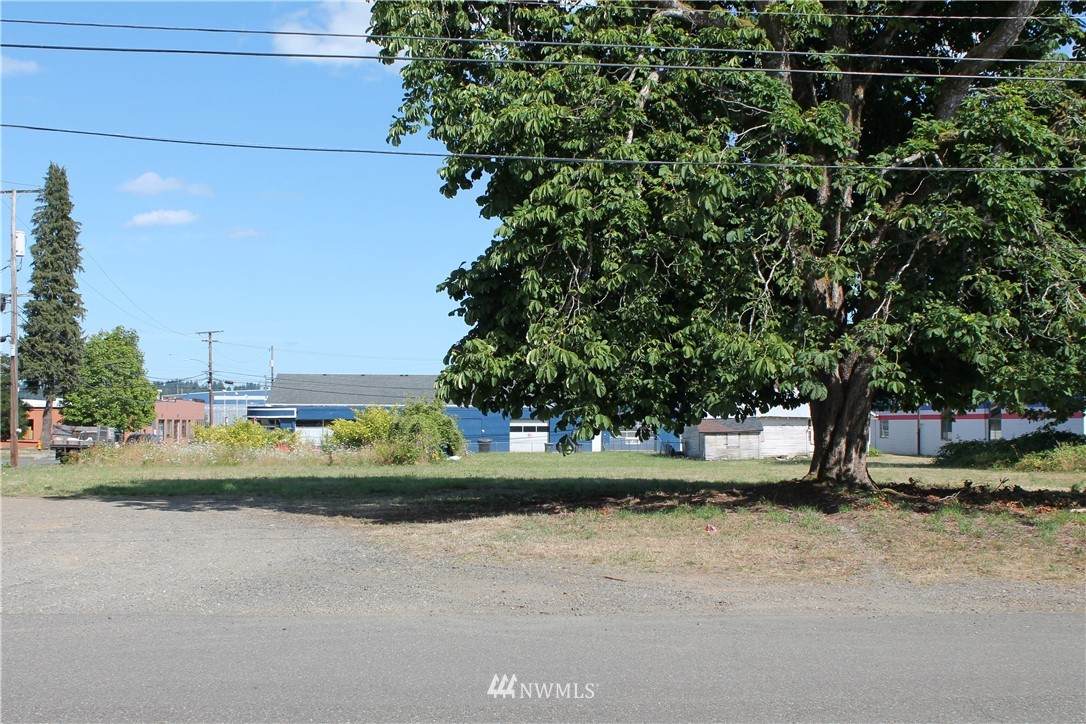 320 Third Street - Photo 1