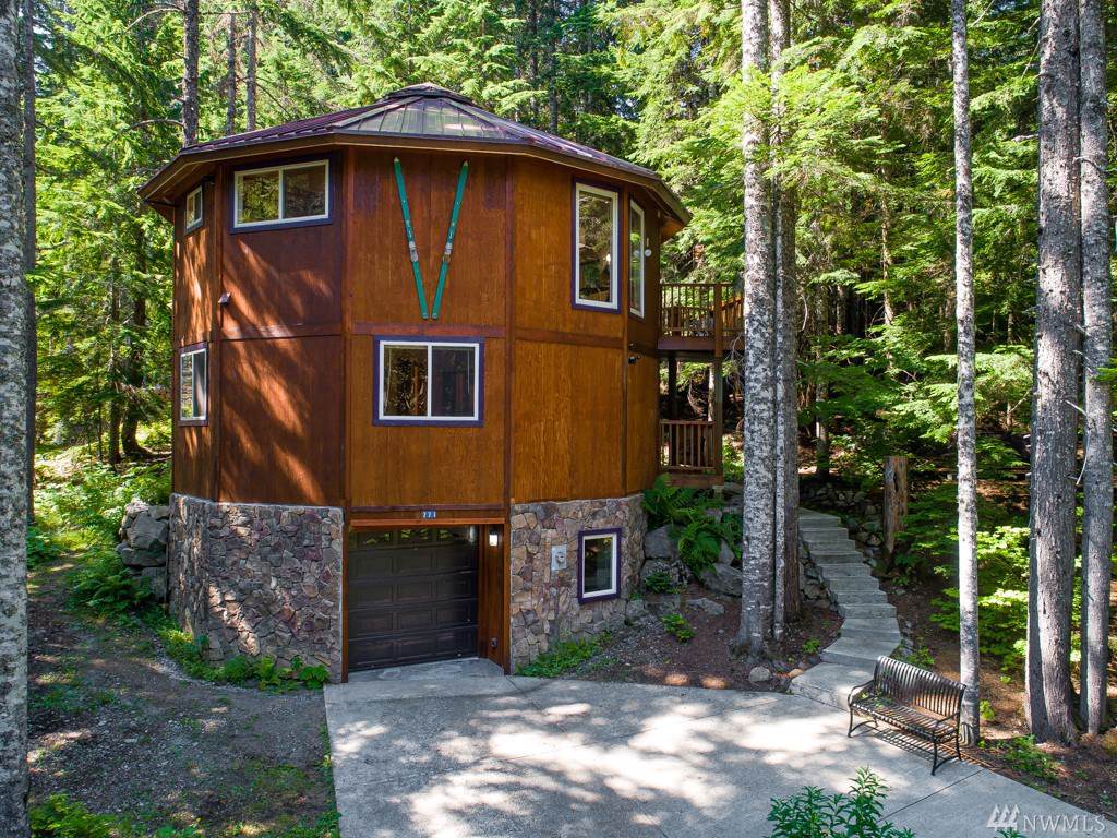 771 Snoqualmie Dr - Photo 1