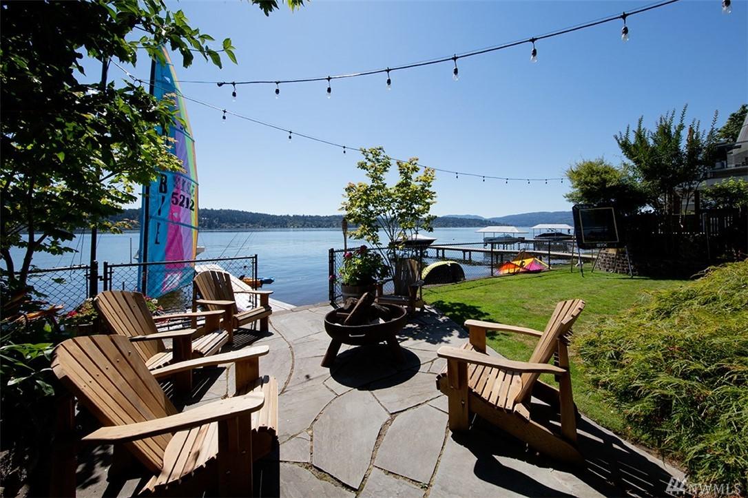 1454 West Lake Sammamish Parkway - Photo 1
