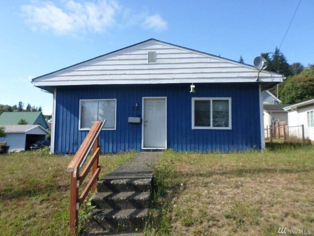 2021 Park Ave - Photo 1