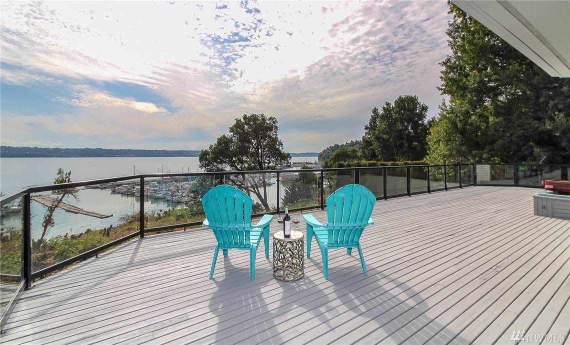 5313 Marine View Drive - Photo 1