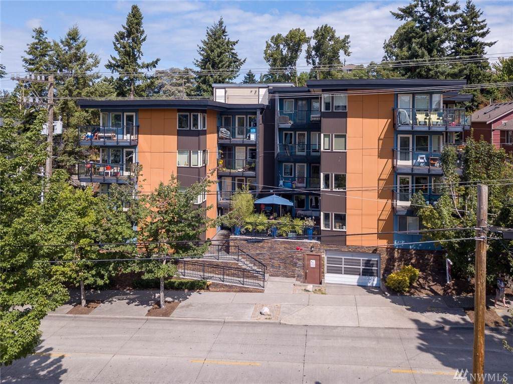 120 39th St - Photo 1
