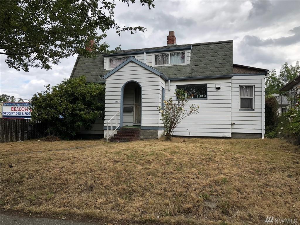 4894 Beacon Ave - Photo 1