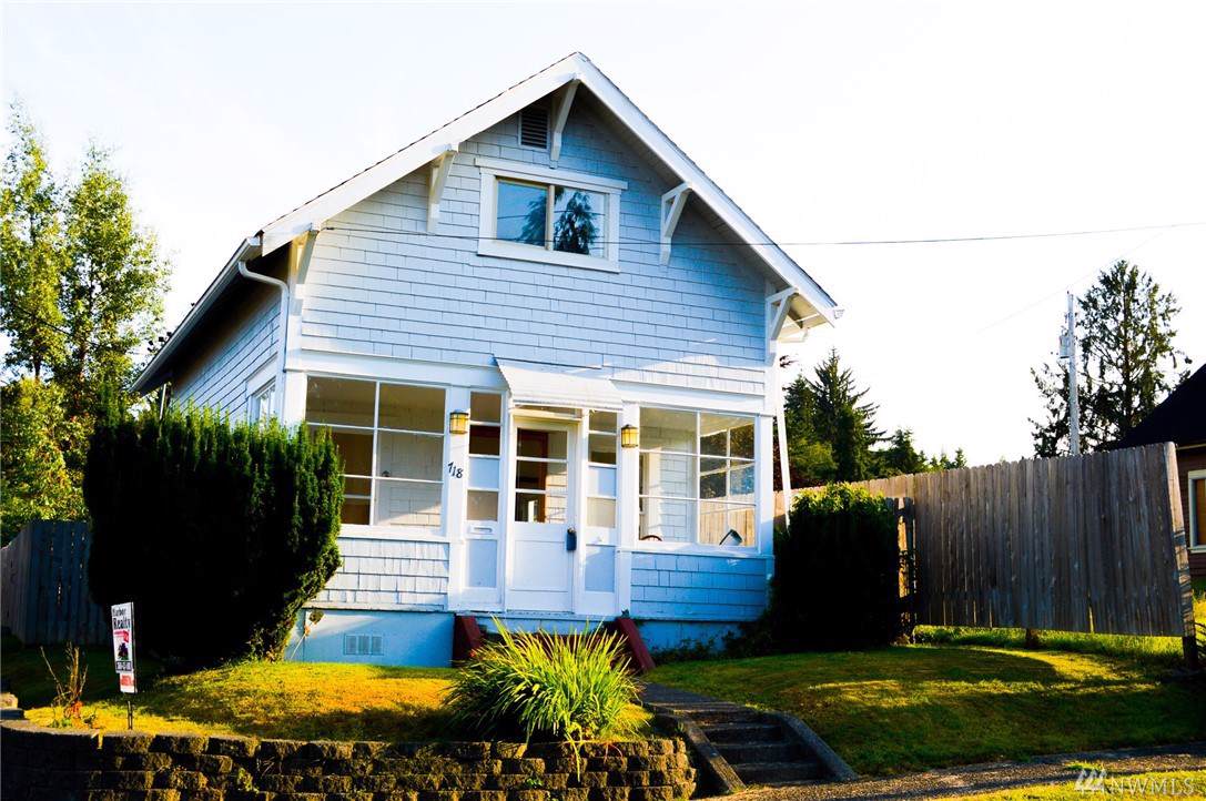 718 Jackson St - Photo 1