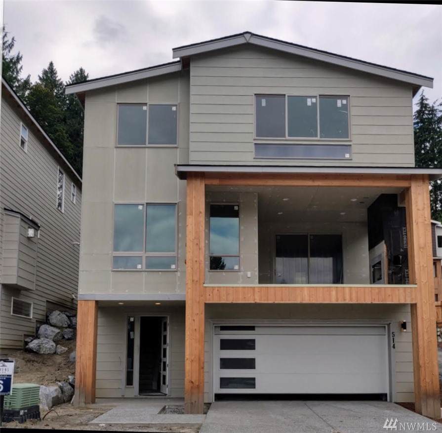 514 103rd Dr - Photo 1