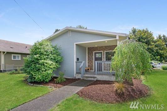 720 1st St - Photo 1