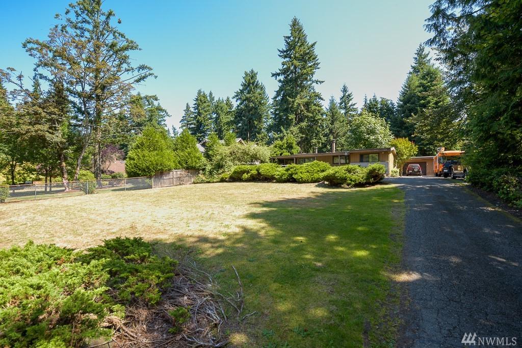 7014 132nd Ave - Photo 1