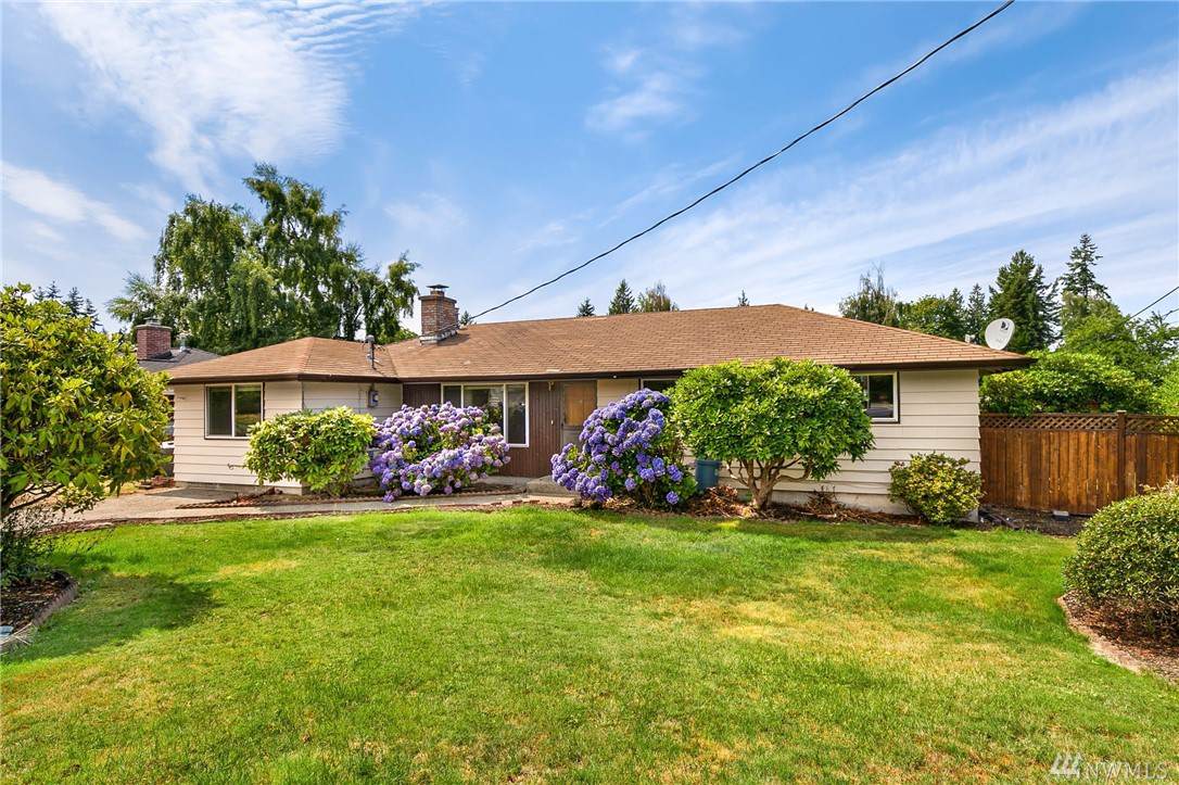 21402 90th Ave - Photo 1