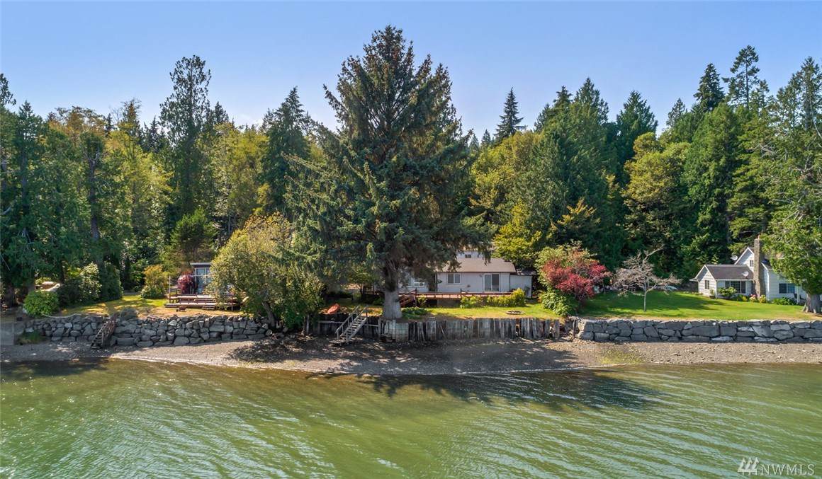 572 North Bay Rd - Photo 1