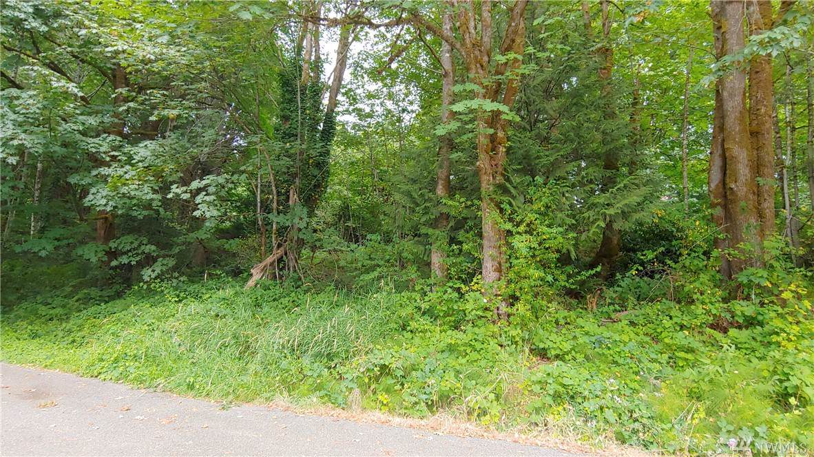 2099 Se Spring Rd - Photo 1 2099 Se Spring Rd - Photo 1