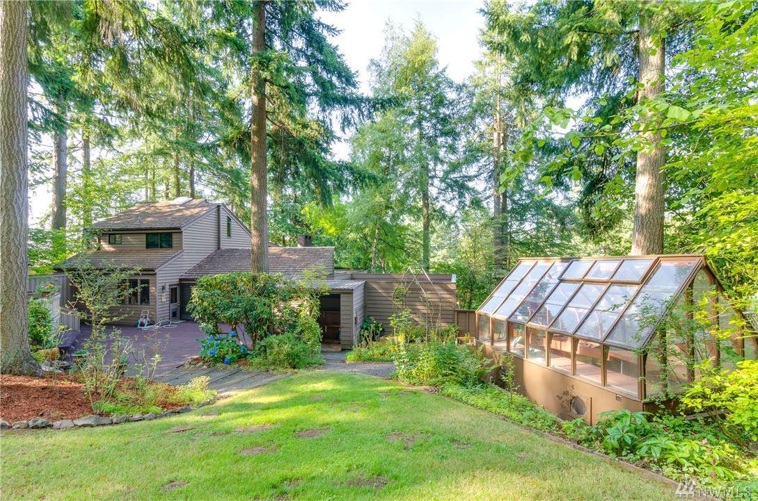 2415 Park Hill Dr - Photo 1