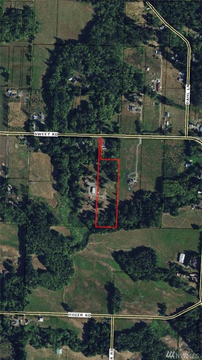 3923 Sweet Rd - Photo 1