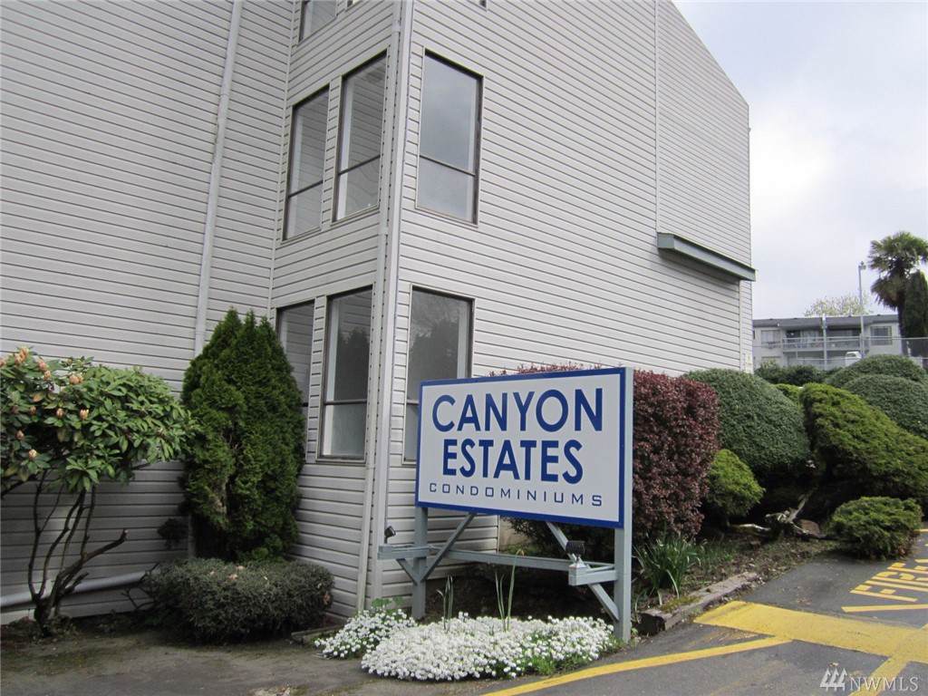 15142 65th Ave - Photo 1