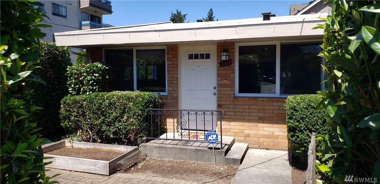 3314 123rd St - Photo 1