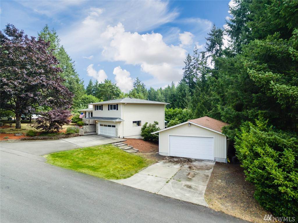 2712 Timber Dr - Photo 1