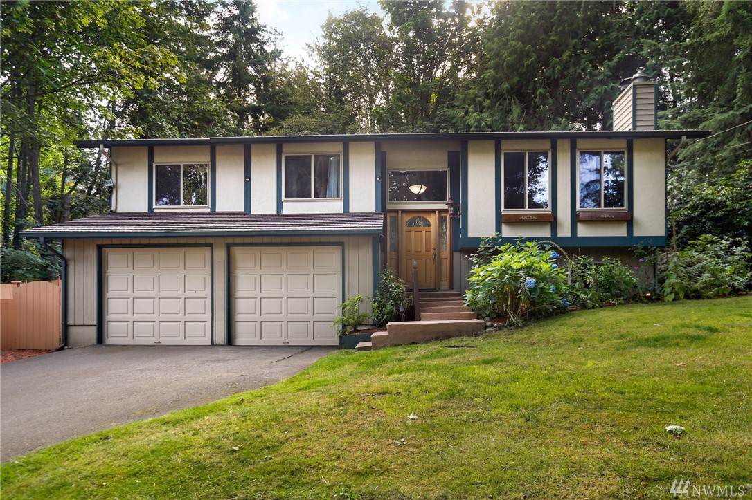 12305 Maplewood Ave - Photo 1