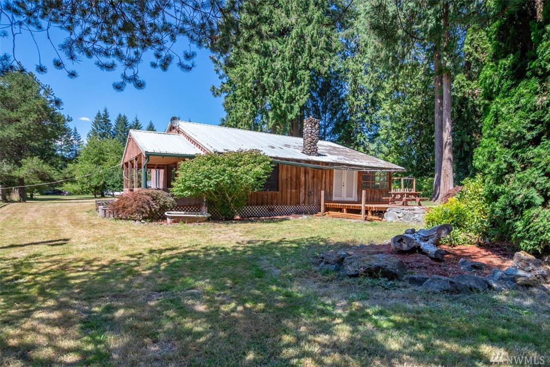 185 Rosebrook Rd - Photo 1