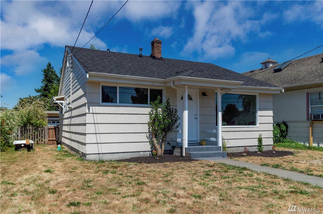 1417 Main St - Photo 1