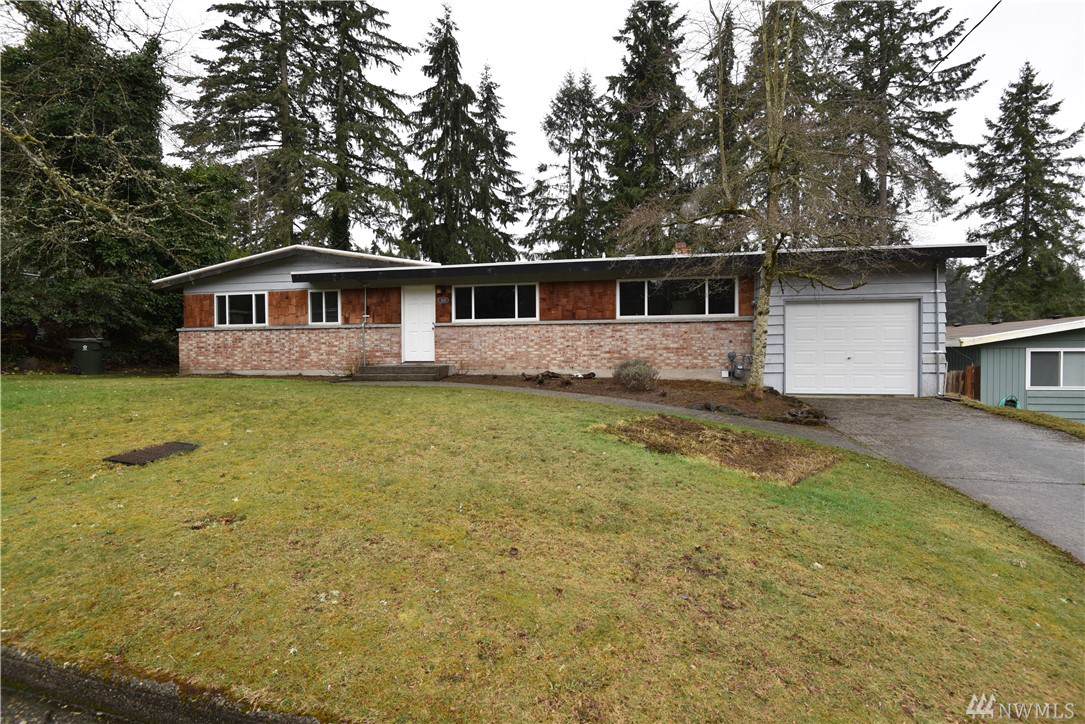 2429 159th Ave - Photo 1