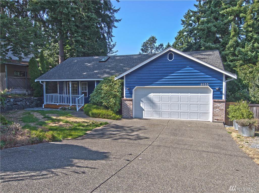 9933 98th St - Photo 1