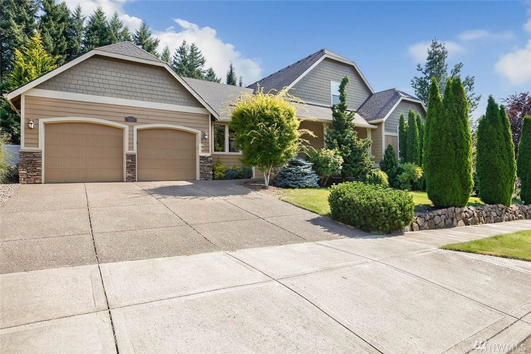 1207 35th Ave - Photo 1