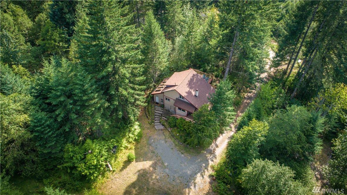 136 Bonnie Sue Lane - Photo 1