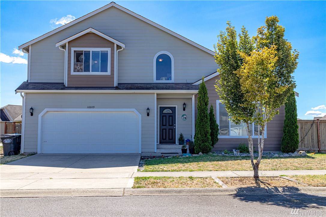 16609 Greenleaf Ave - Photo 1