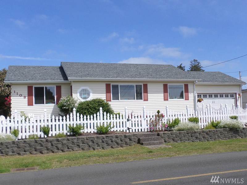 1108 Washington Ave - Photo 1