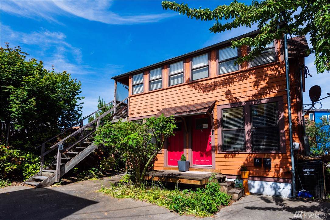 110 18th Ave - Photo 1