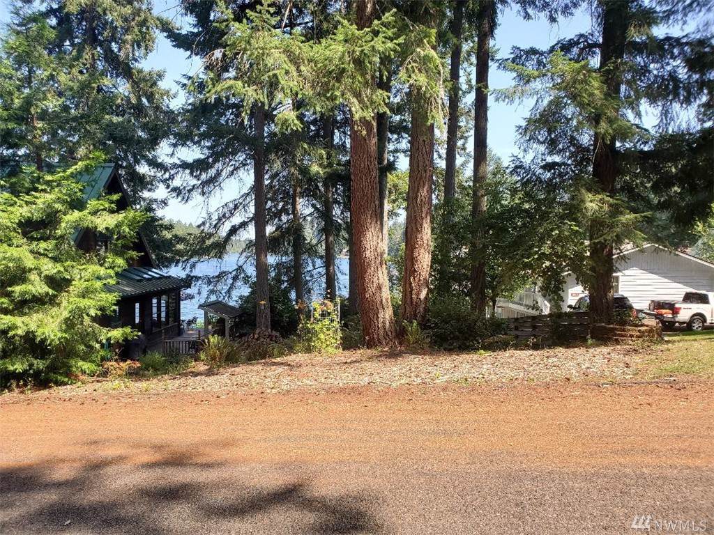 10008 Eagle Place - Photo 1