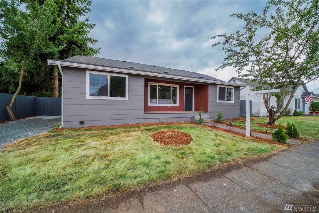 1820 7th St - Photo 1