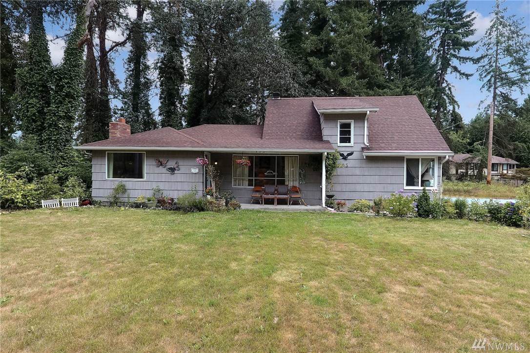 15205 22 Ave - Photo 1