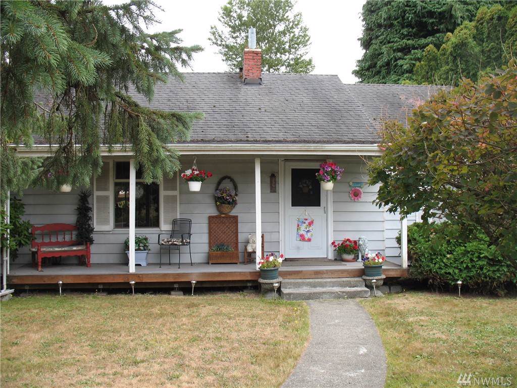 16319 11th Ave - Photo 1