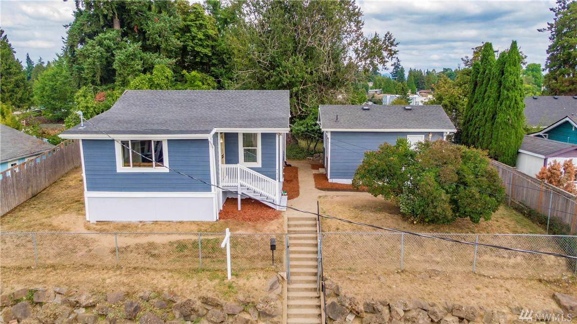 7618 48th Ave - Photo 1