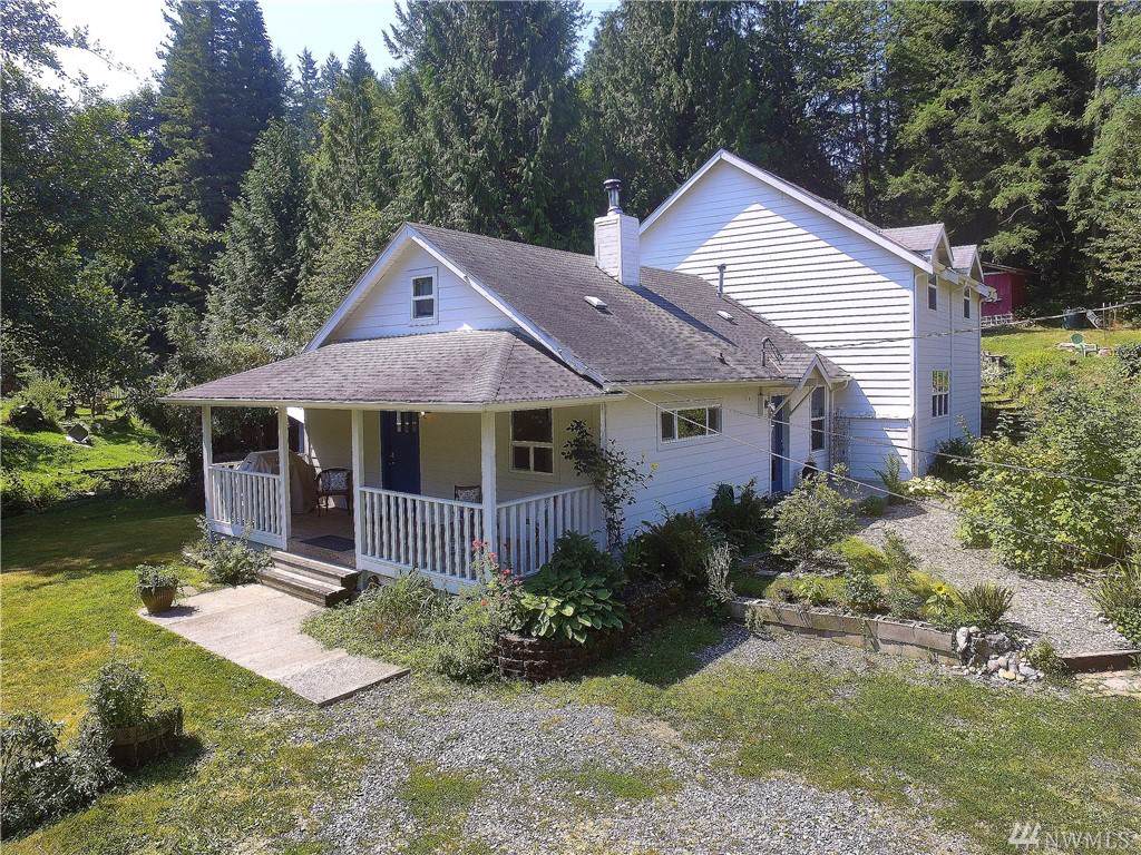 9425 384th Ave - Photo 1