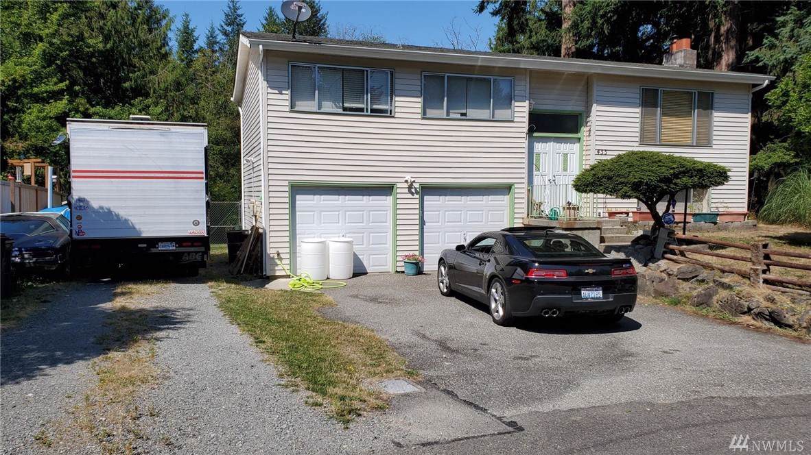 433 158th St - Photo 1