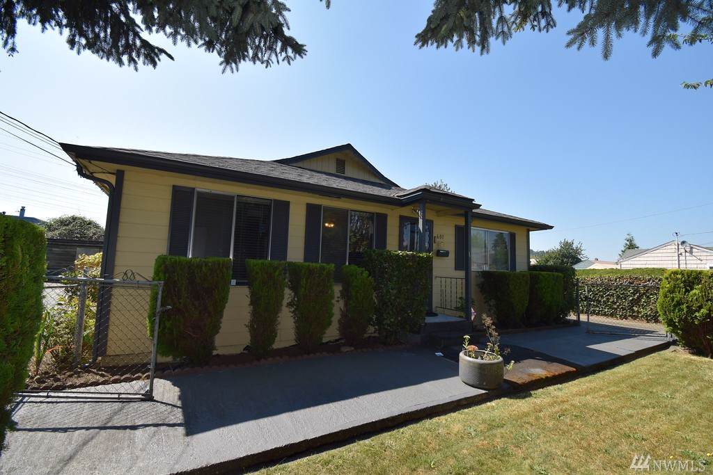 601 Shattuck Ave - Photo 1